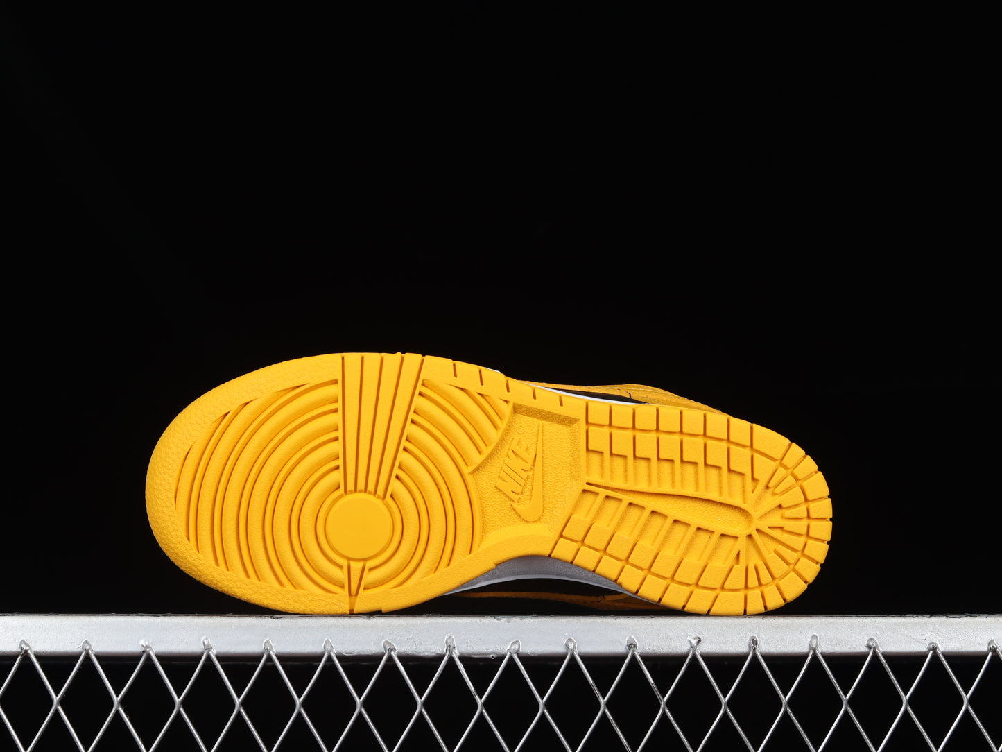 Nike Dunk Low Goldenrod